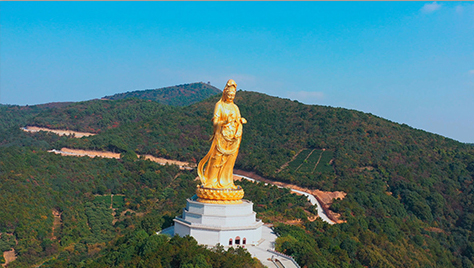 空中攝影南無觀世音菩薩像/空拍/航拍 4K Aerial photography of Namo Avalokiteshvara Bodhisattva/ Guan Yin Bodhisattva in China 